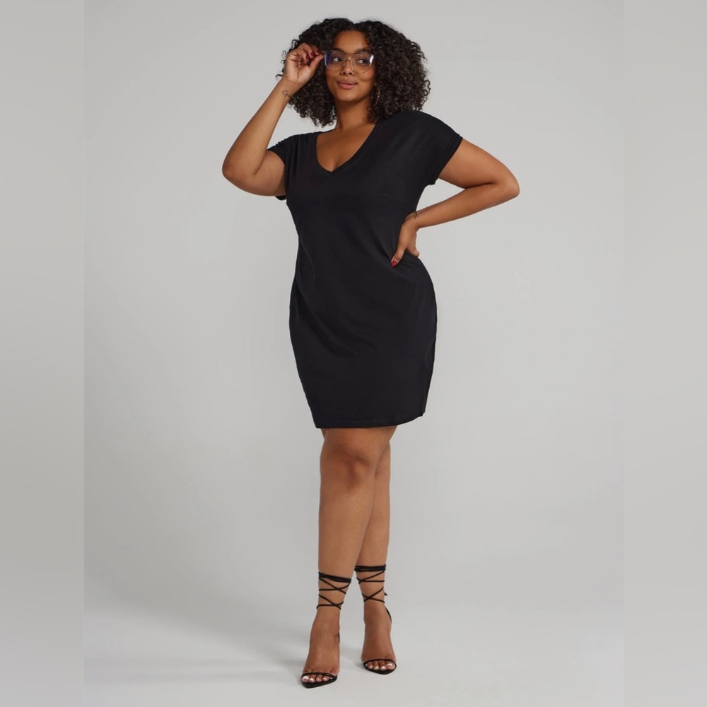 Dress - Perfect V-Neck T-Shirt Dress, Black, 2X. NWT
